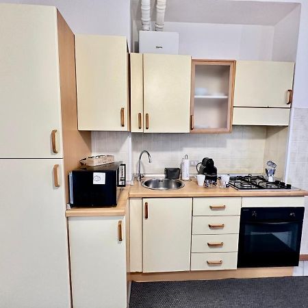 Near Airport - Loft Universita 4 Posti Letto Bergamo Luaran gambar