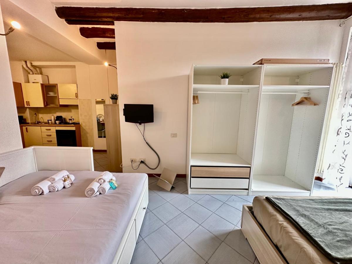 Near Airport - Loft Universita 4 Posti Letto Bergamo Luaran gambar
