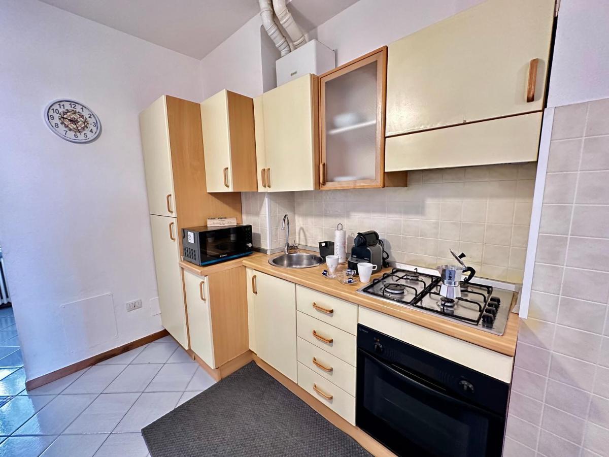 Near Airport - Loft Universita 4 Posti Letto Bergamo Luaran gambar
